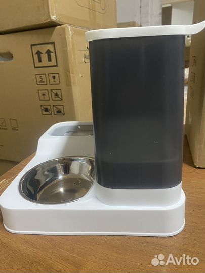 Автокормушка и автопоилка для кошек и собак