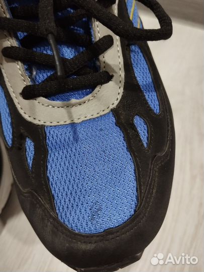 Кроссовки мужские 40 размер