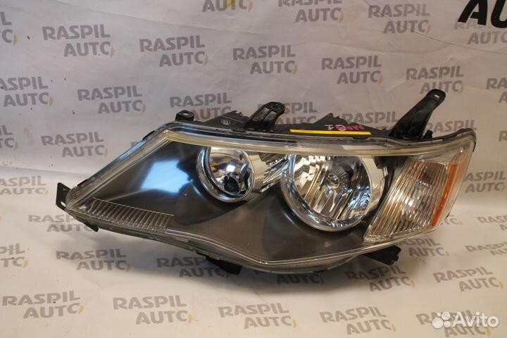 Фара левая Mitsubishi Outlander XL