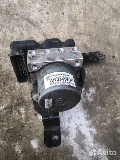 Блок ABS (насос) Ssang Yong Actyon New/Korando C