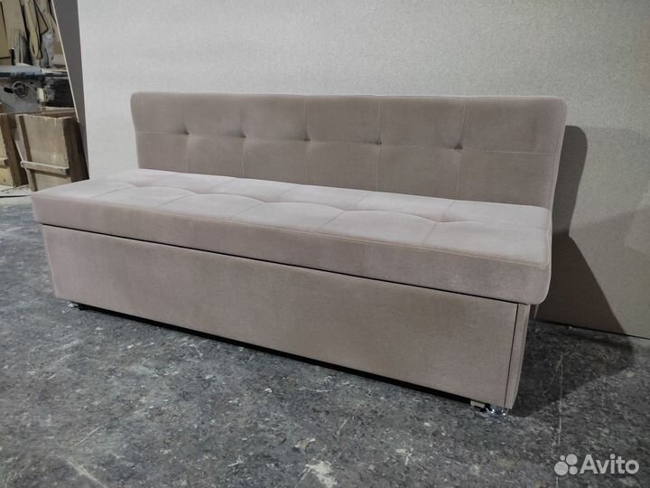 Диван в кухню со спальным местом