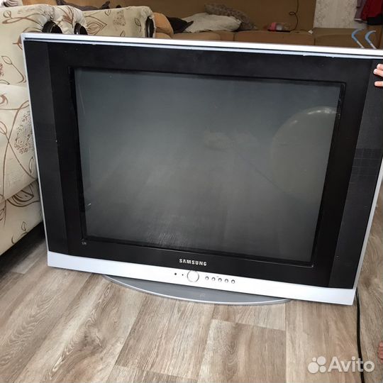 Телевизор samsung