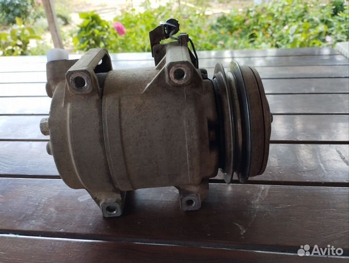 Компрессор кондиционера Митсубиси л 200