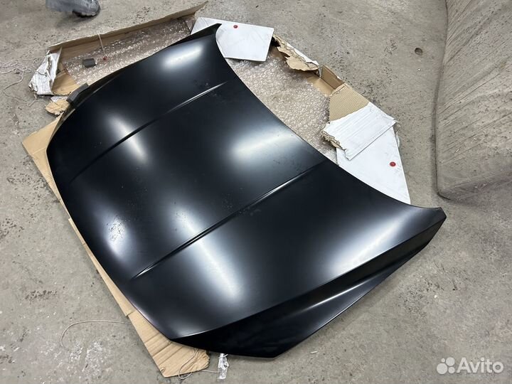 Капот Volkswagen Polo 6