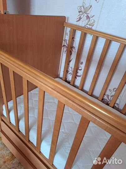 Детская кроватка трансформер с комодом