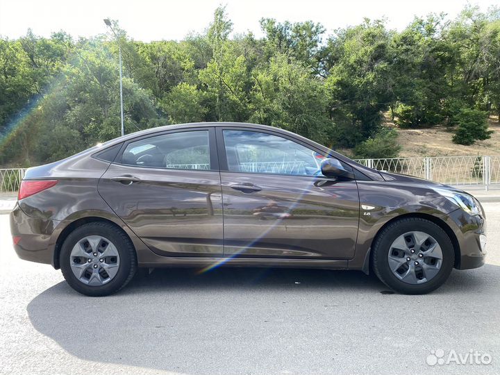 Hyundai Solaris 1.6 AT, 2015, 134 000 км