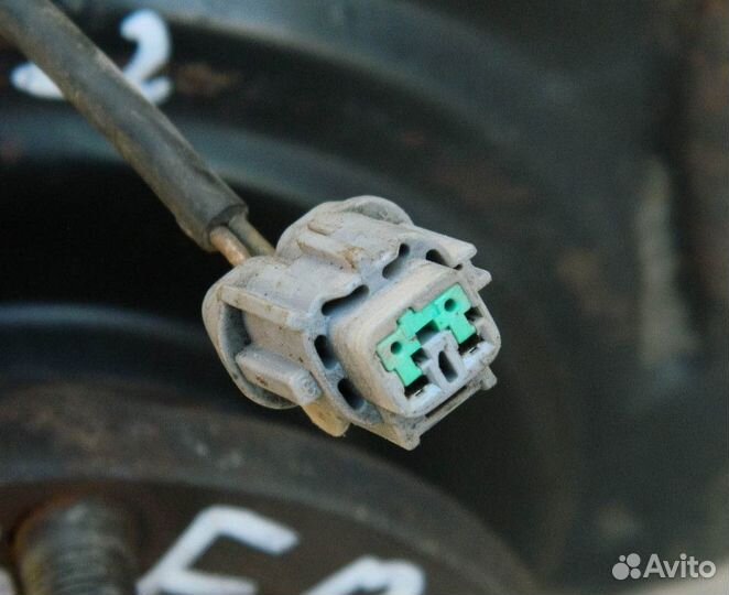 Кулак поворотный правый Maxima A33