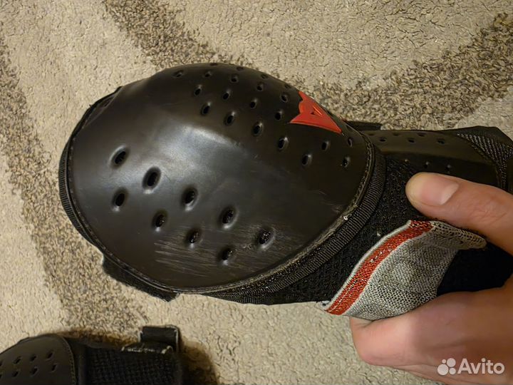 Защита dainese локти и колени
