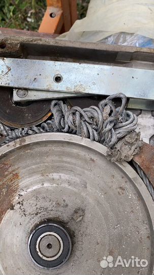 Ремонт, монтаж,фасадных подъёмников (люлек) ZLP630