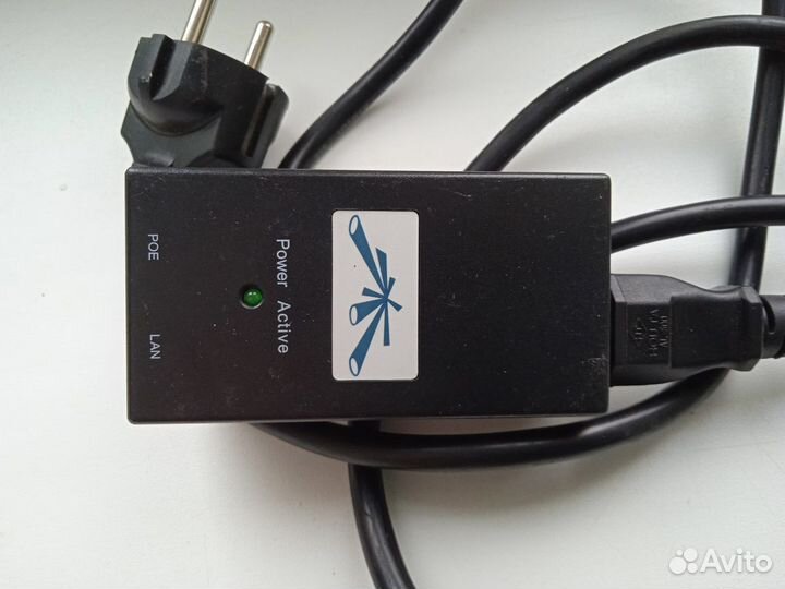 Ubiquiti PoE Адаптер UBI-POE-24-5 24V0,5A