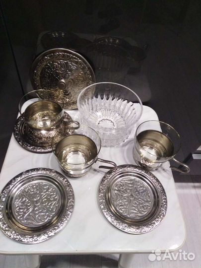 Чайный набор с конфетницей