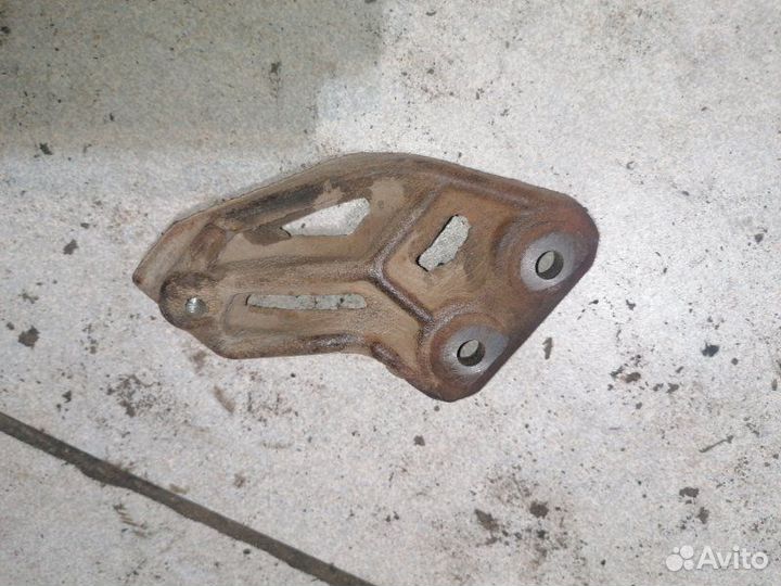 Кронштейн кондиционера Mitsubishi Lancer CY2A 4A91