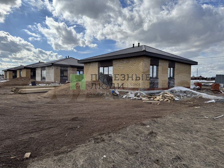 Коттедж 92 м² на участке 9 сот.