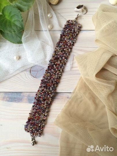 Браслет из чешского бисера