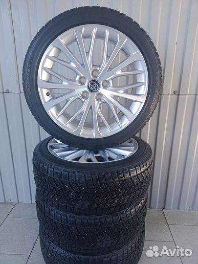 Колеса в сборе зимние 225/45 R 18 Toyota Camry