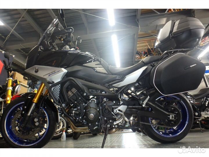 Yamaha MT - 09 Tracer GT