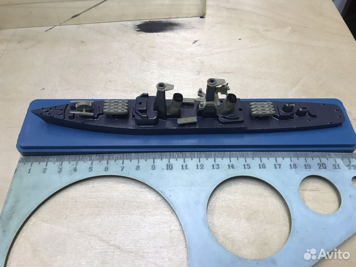 Модель корабля