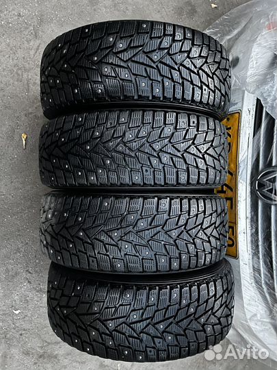 Dunlop SP Winter Ice 02 205/55 R16