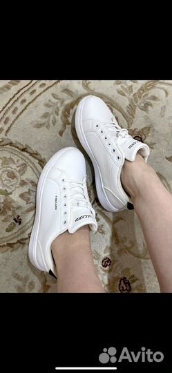 Кеды белые женские