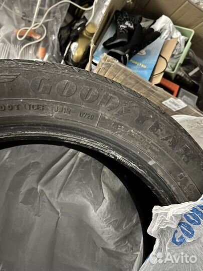 Goodyear EfficientGrip Performance 225/55 R19
