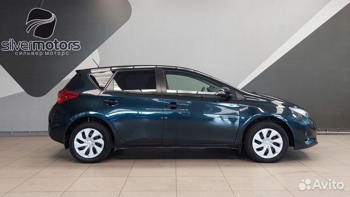 Toyota Auris 1.6 МТ, 2013, 139 000 км