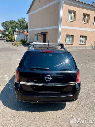 Opel Astra 1.6 МТ, 2011, 295 000 км