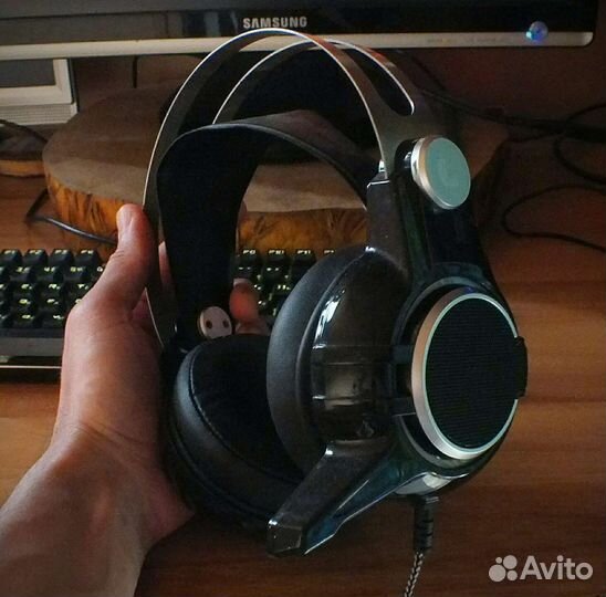 Наушники