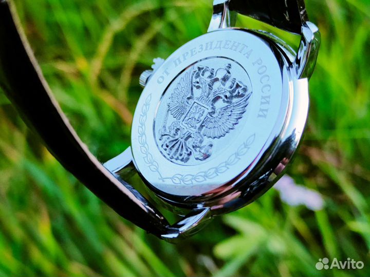 Кварцевые часы Президент Путин с календарём
