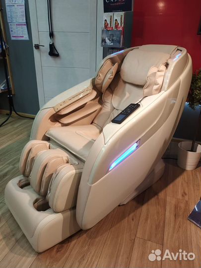 Массажное кресло 652