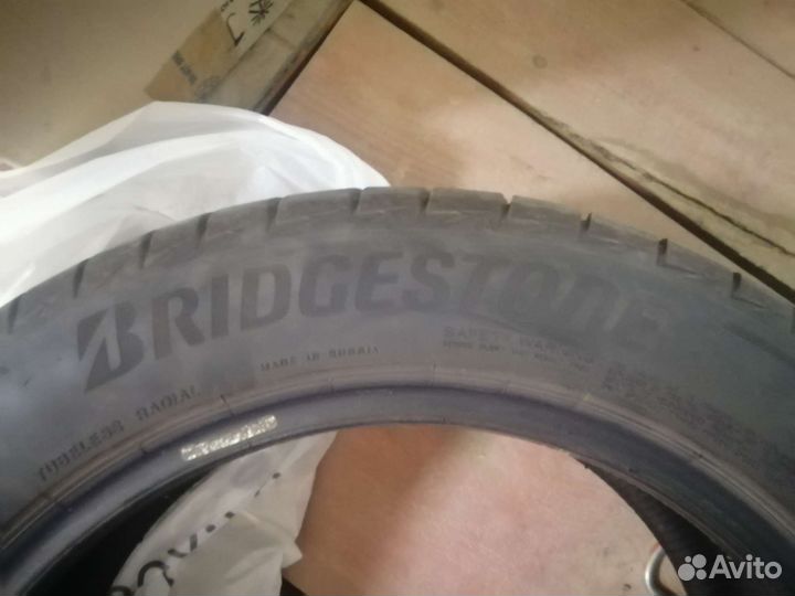 Bridgestone Turanza T005 215/55 R17 94V