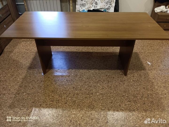 Письменный стол