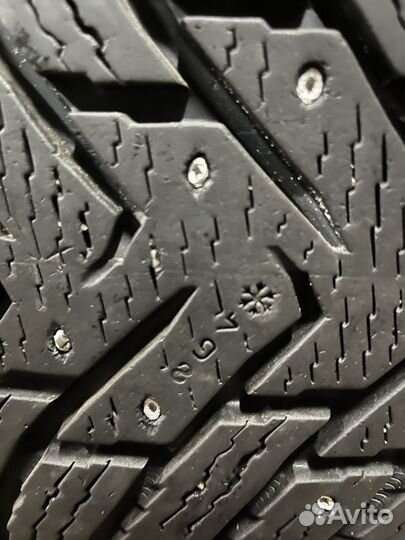 Nokian Tyres Hakkapeliitta 8 SUV 265/60 R18 114T