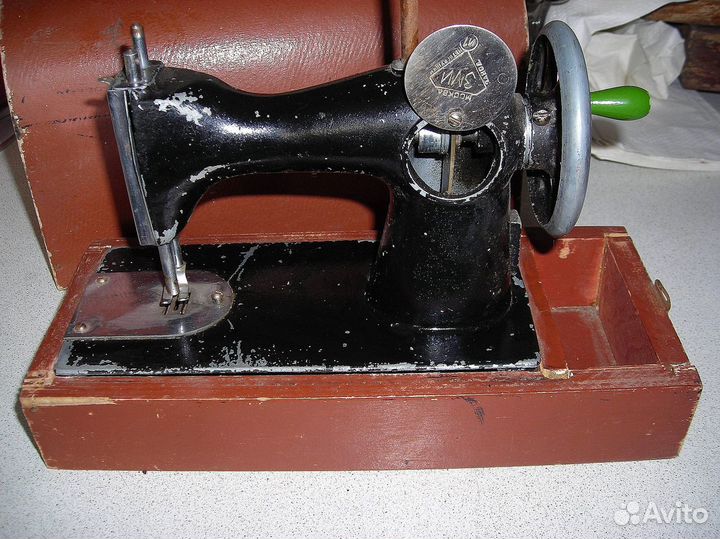 Швейная машина СССР детская рабочая