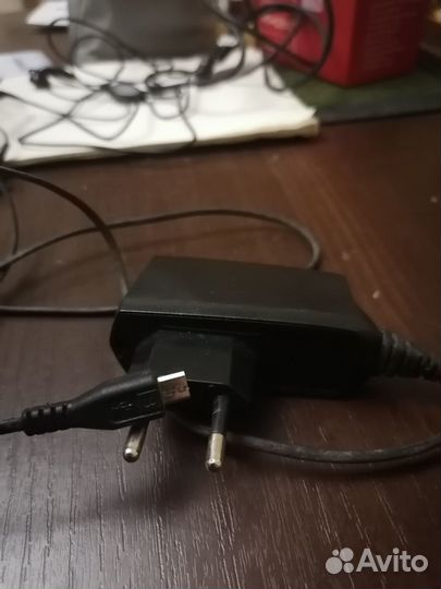 Зарядка для мобильного