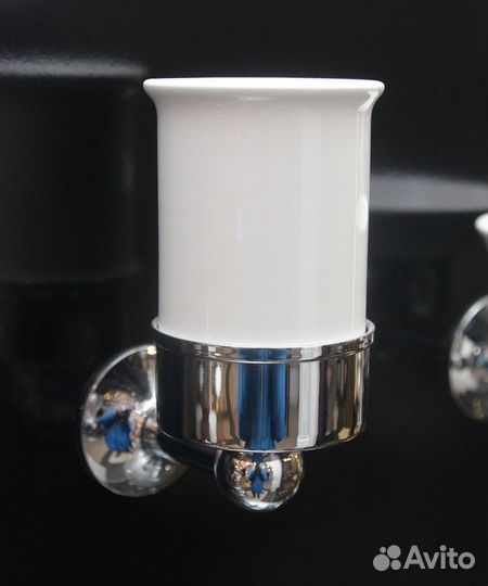 Devon New York Стакан с настенным держателем, кер