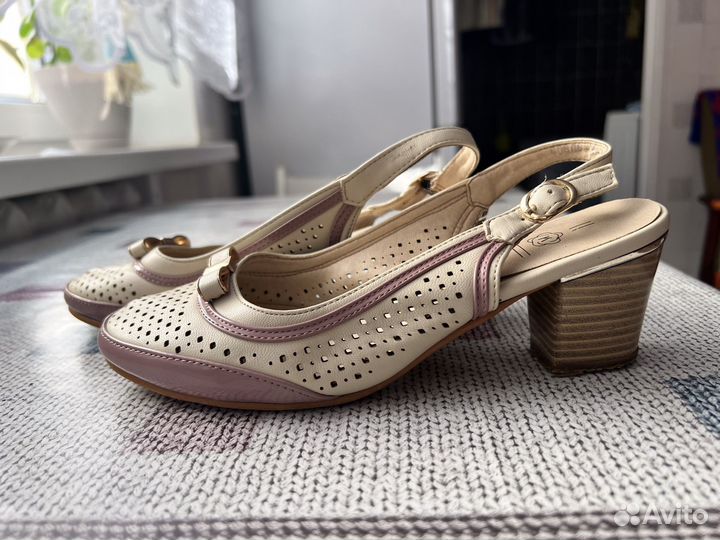 Босоножки 36