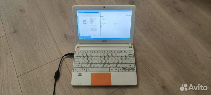 Нетбук Acer Aspire One happy 2-N578