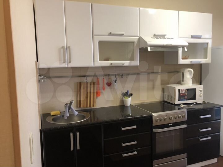 1-к. квартира, 40 м², 8/9 эт.