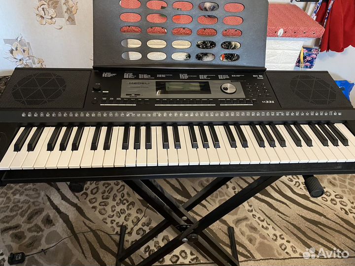 Синтезатор Medeli M331