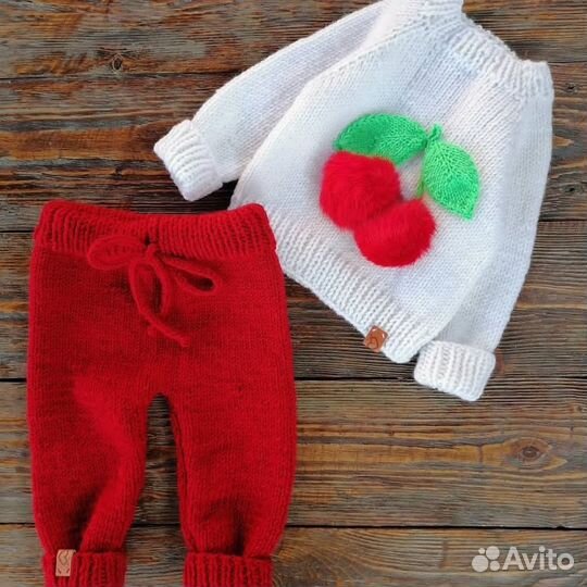 Вязаные изделия ручной работы