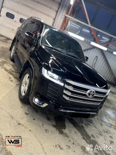 Рестайлинговый комплект Toyota LC 200 в LC 300 F15