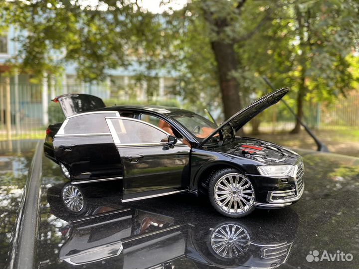 Модель автомобиля audi a8