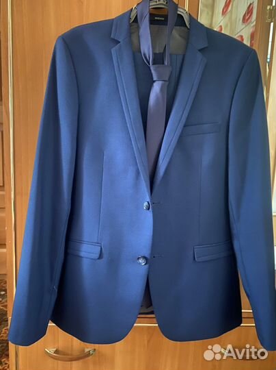 Костюм мужской