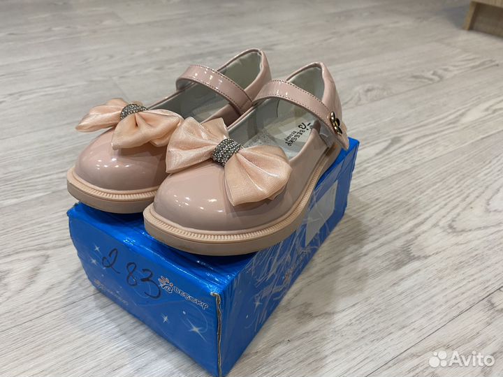 Платье на выпускной и туфли