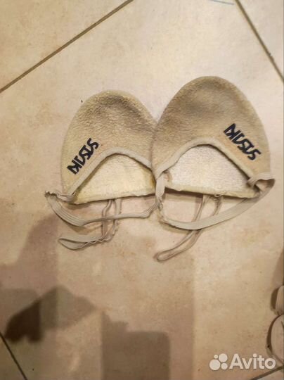 Булавыпринадлежности для художественной гимнастике