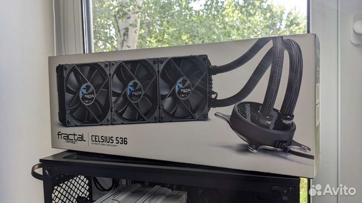 Fractal design Celsius S36
