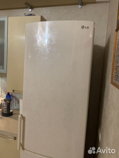 Холодильник lg
