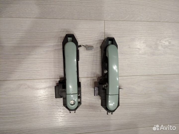 Ручка дверная Ниссан