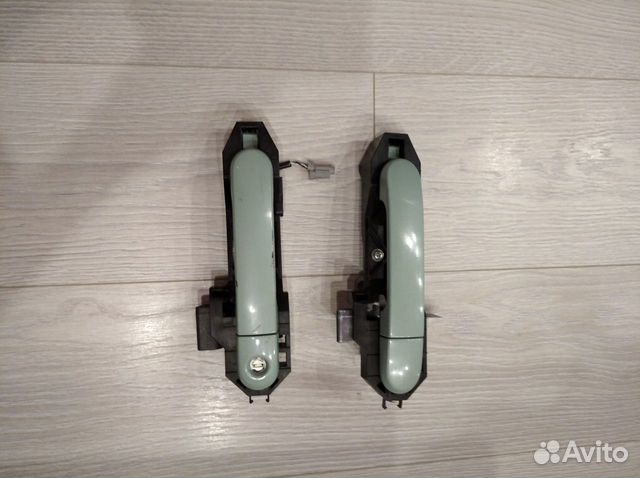 Ручка дверная Ниссан