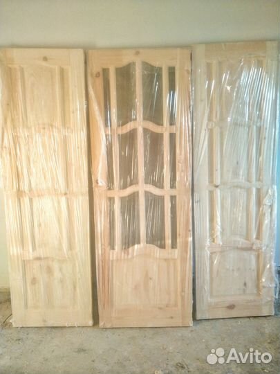 Двери межкомнатные деревянные